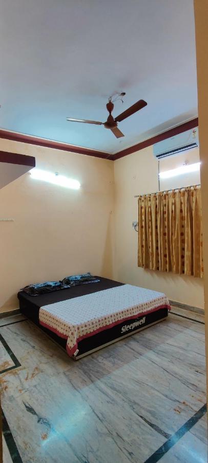 Sangeeta'S Homestay Jagdalpur Exterior photo